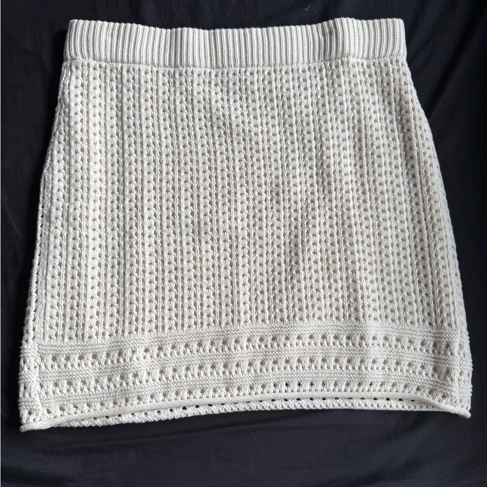 Universal Thread Cream Textured Pencil Skirt